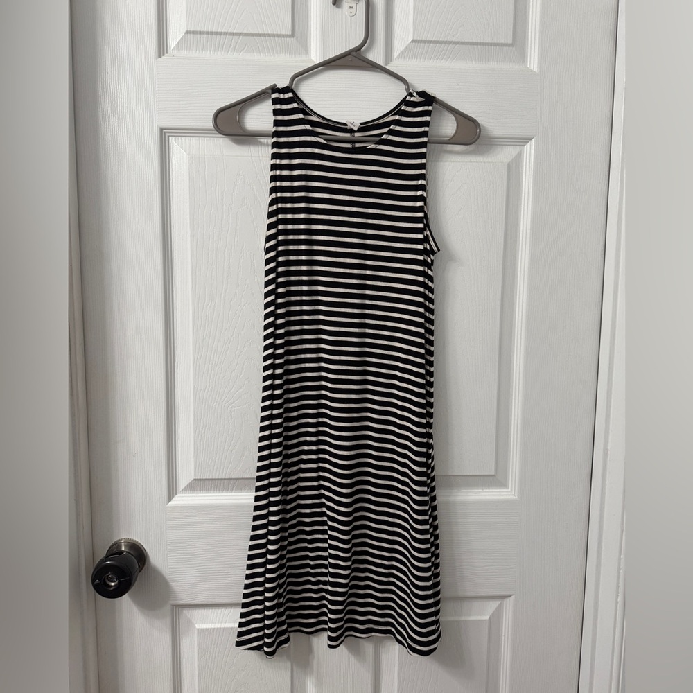 Black and White Striped Sleeveless Dress